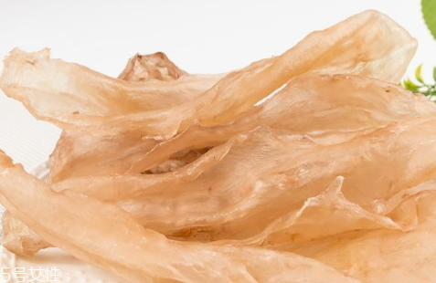 新西兰鳕鱼胶的功效,新西兰鳕鱼胶的功效及吃法 新西兰鳕鱼胶的功效,新西兰鳕鱼胶的功效及吃法