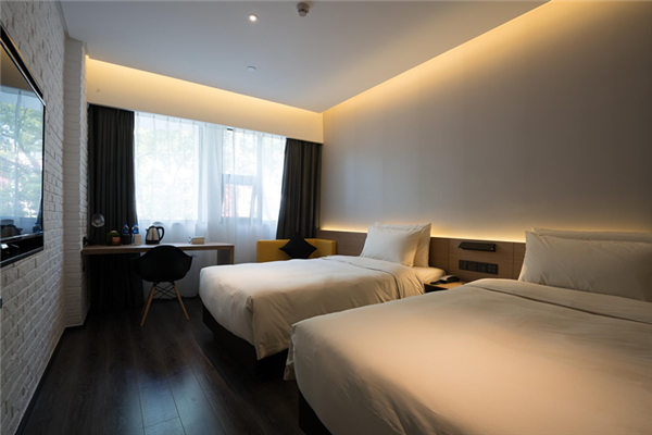 过年酒店会涨价多少,年底酒店涨价