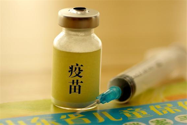 接种新冠疫苗后要注意哪些事项?,接种新冠疫苗后需要注意哪些事项