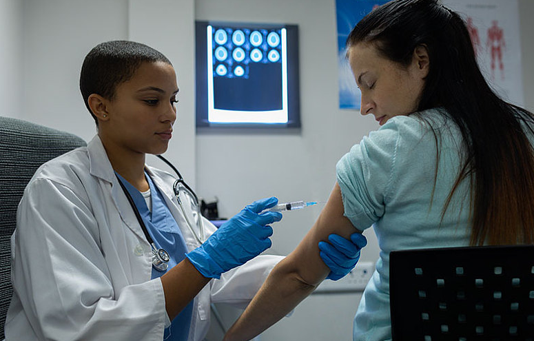 打新冠疫苗后身上痒怎么办,打新冠疫苗后身上痒怎么办过敏性皮疹