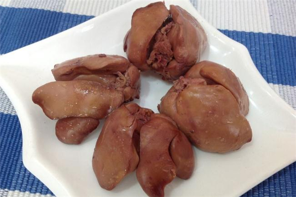 盐水鸡肝的功效和作用(鸡肝的功能和作用)