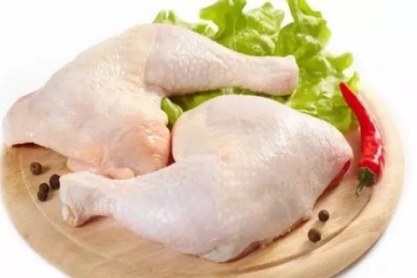 鸡肉的功效(鸡肉的功效和作用)