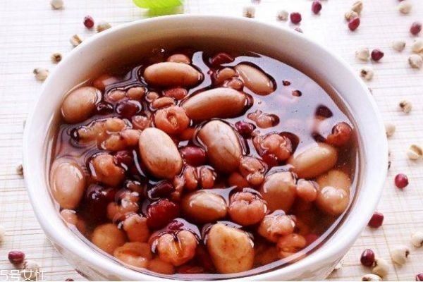 红豆薏米粥能减肥吗(早上吃红豆薏米粥能减肥吗)