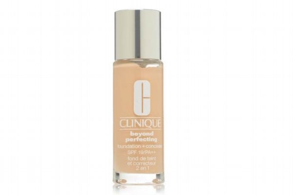 粉底液暗沉的原因(为什么粉底液会暗沉) 粉底液暗沉的原因(为什么粉底液会暗沉)