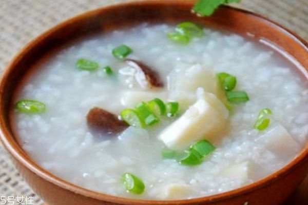 宝吃山药有哪些好处(宝宝吃山药有什么好处?)