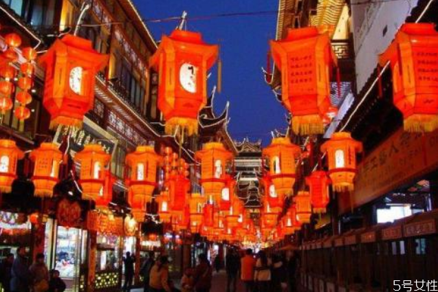 元宵节最吸引的灯谜,元宵节最吸引的灯谜荤段子