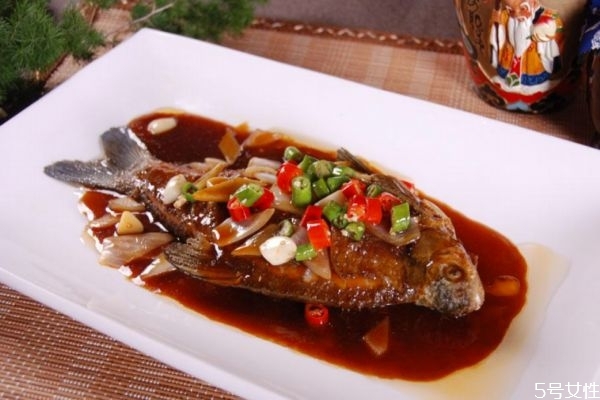 年夜饭鱼的做法窍门,年夜饭做什么鱼