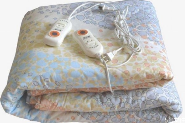 电热毯应该买大还是买小,电热毯买多大的比较好