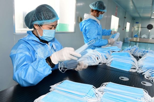 冬天戴口罩眼镜起雾怎么办,冬天戴口罩眼镜不起雾的方法 冬天戴口罩眼镜起雾怎么办,冬天戴口罩眼镜不起雾的方法