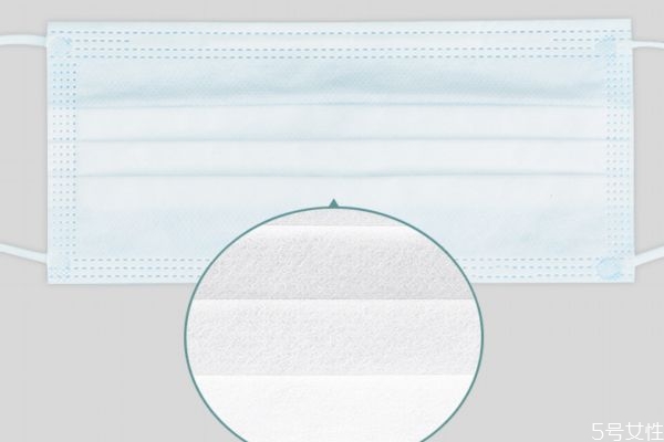 戴口罩能遮住口臭吗,口罩可以遮口臭吗