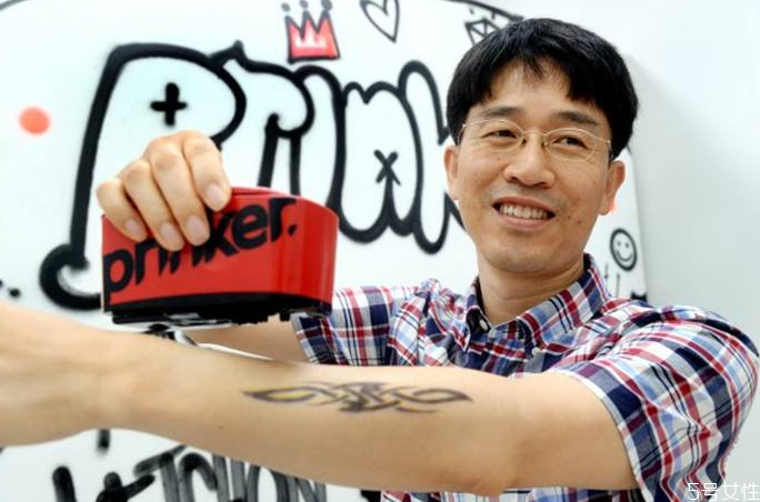 纹身机器怎么使用,纹身机怎么使用自己纹