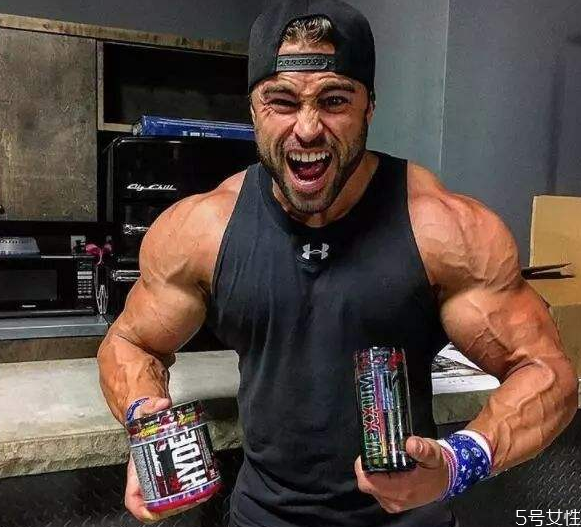 氮泵和肌酸能一起吃吗,氮泵可以和肌酸混合在一起吗