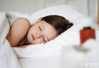 戴口罩睡觉会有什么危害,睡觉带口罩对身体有什么影响