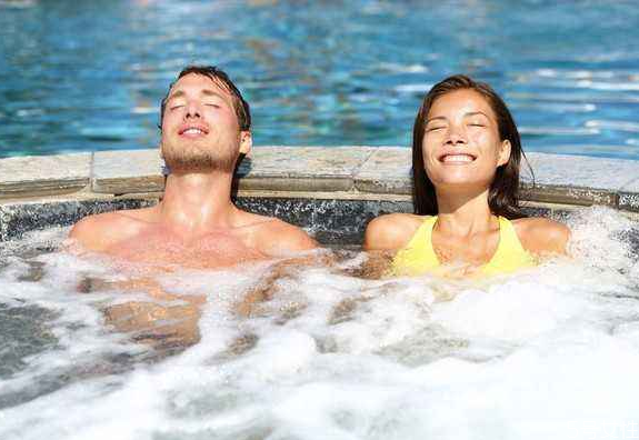 吃完饭多久可以泡温泉?,吃饭多久后可以泡温泉