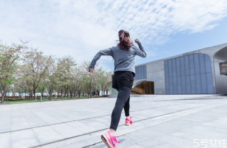高血压饮食禁忌有哪些,高血压病人饮食应注意什么 高血压饮食禁忌有哪些,高血压病人饮食应注意什么