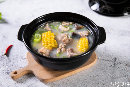 砂锅第一次使用应该怎么处理,砂锅第一次怎样使用注意事项