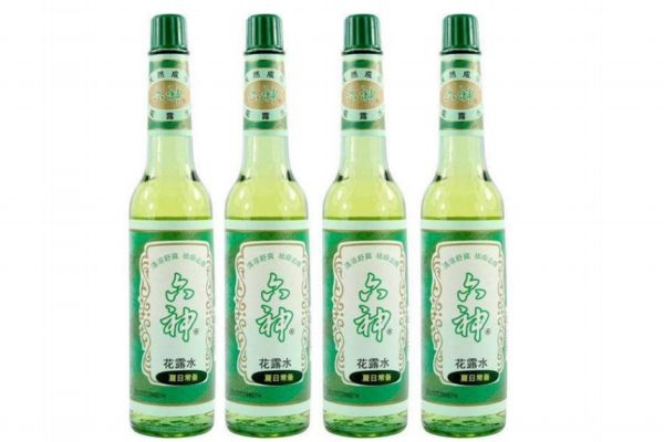 花露水洗衣服有什么用,洗衣服滴花露水好吗