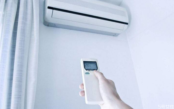 冬天开窗睡觉会中风吗,冬天开窗户睡觉会中风吗