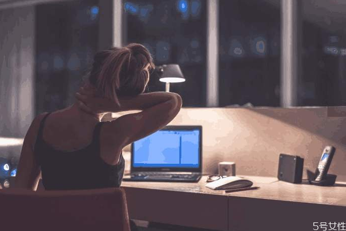 熬夜到什么程度会晕倒,熬夜会晕倒吗