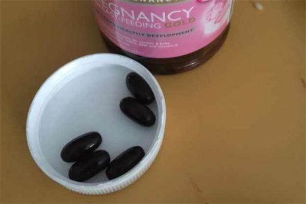 黄金素是复合维生素吗?,黄金素是不是复合维生素