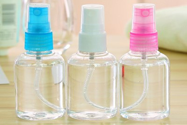 喷壶出水是直线,怎么能喷雾,喷雾为什么喷出来的是水