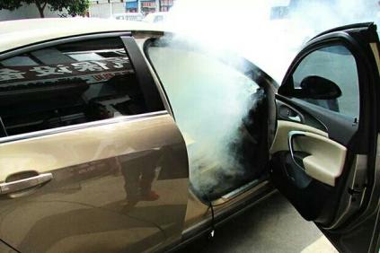 车内消毒可以用酒精吗?,车内消毒能用酒精吗