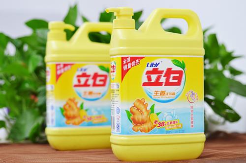 洗洁精能代替洗衣粉吗,洗洁精可以代替洗衣粉吗