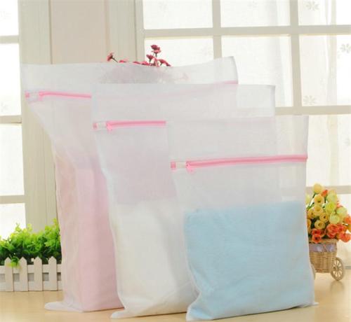 洗衣袋洗衣服会变形吗,衣服用洗衣袋装了还会变形吗