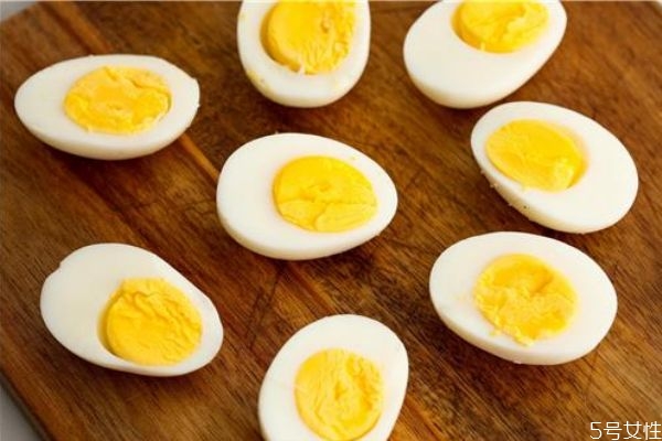 水煮蛋吃多了会怎样,水煮蛋煮多了吃不完怎么吃好?