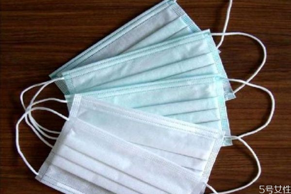 口罩两个一起带效果会好点吗,口罩可以两个一起戴吗