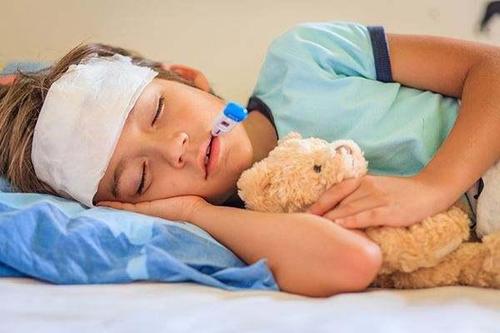 低烧吃退烧药好吗,低烧吃退烧药有用吗