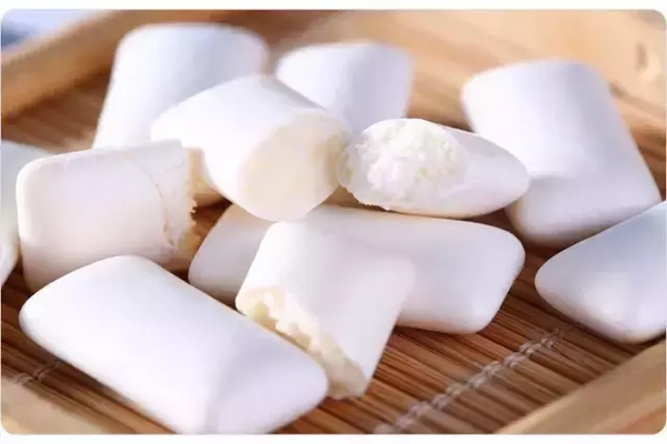 口香糖属于可回收垃圾吗,嚼过的口香糖什么垃圾