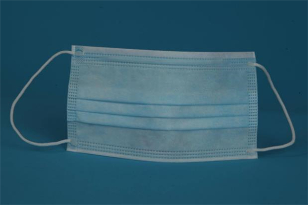 一次性口罩可以用开水煮吗,一次性口罩用过后用开水煮过还能用吗