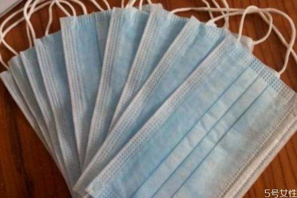 一次性口罩是医疗垃圾吗,一次性医用口罩是什么垃圾