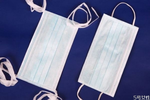 医用外科口罩是什么样子的图片,医用外科口罩是什么样子的