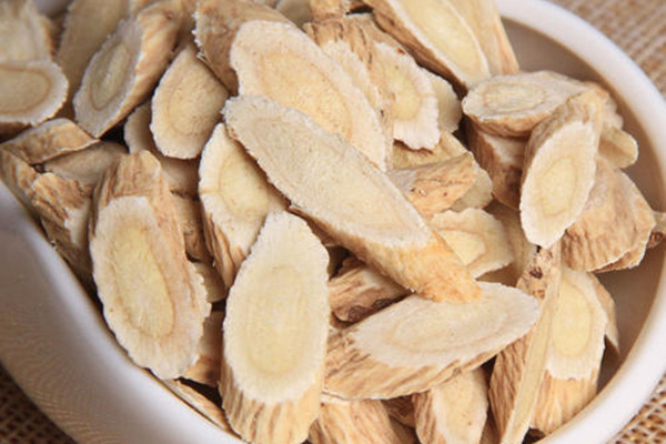 什么人不适合吃黄氏,什么样的人不能吃黄芪