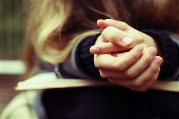 女生手脚冰凉还出汗怎么调理,手脚冰凉出汗怎么调理