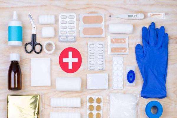 双氧水的白沫要擦掉吗,双氧水的白沫怎么处理