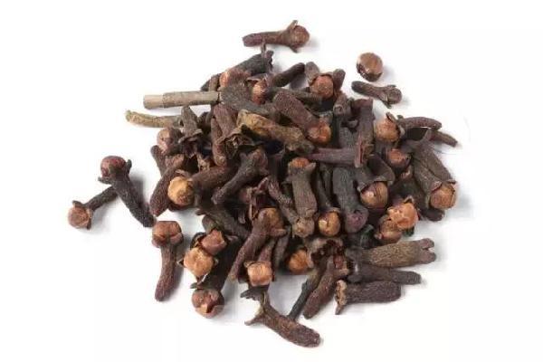 丁香中医功效和作用,中药丁香的功效和作用及食用方法