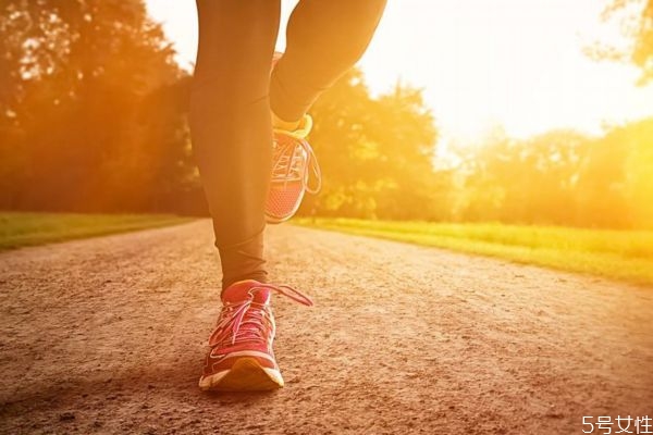 狐臭的形成是什么原因,狐臭是啥原因造成的