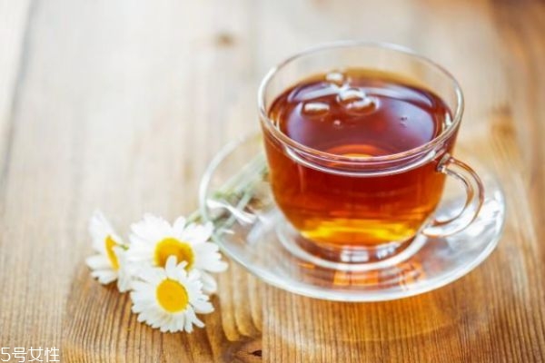 茶水洗头发的正确方法,茶叶水洗头发的正确方法