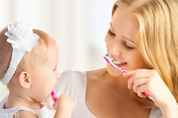 含氟牙膏的作用,含氟牙膏对牙有什么作用