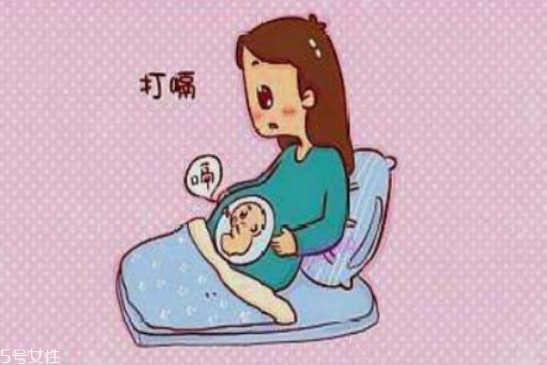 新生婴儿老打嗝是什么原因,新生儿怎么老打嗝