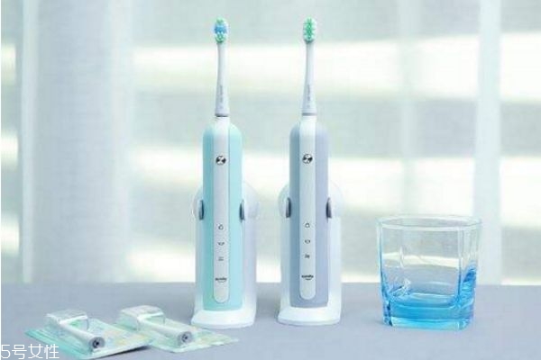 usmile电动牙刷评测,usmile牙刷怎么样 usmile电动牙刷评测,usmile牙刷怎么样