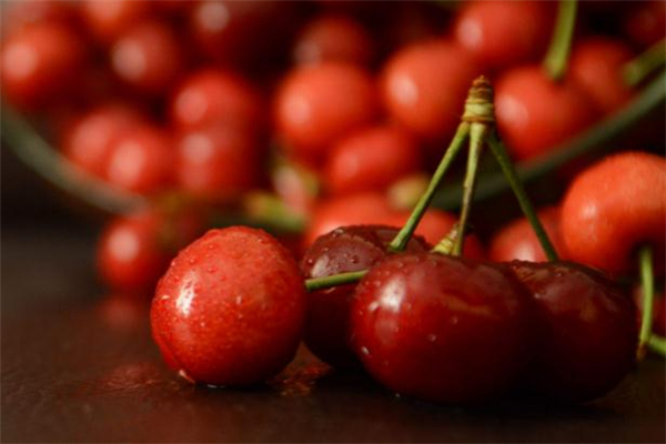 樱桃怎么保存(樱桃怎么保存才新鲜)