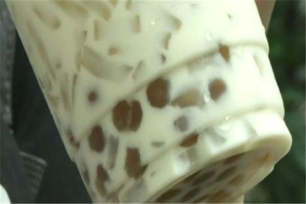 坐月子喝奶茶有什么注意事项(坐月子喝奶茶会怎样)