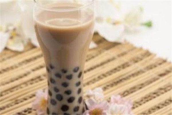 产妇喝奶茶有什么危害(产妇喝奶茶有什么影响)