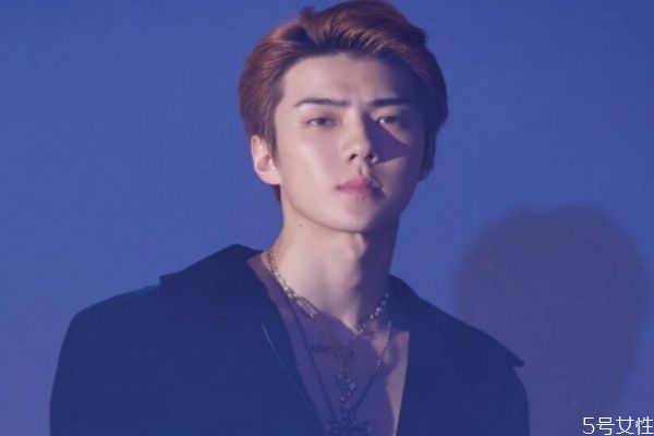 帅气男性妆容(男生帅气妆容)