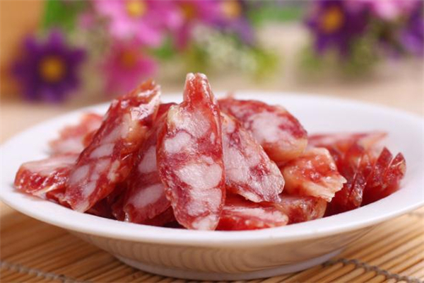 烤箱烤腊肠要多长时间(用烤箱烤腊肠需要多久时间)