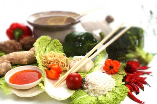 最适合痘痘肌肤食物(痘痘肌肤吃什么食物好)